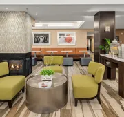 Hampton Inn & Suites Seattle-North/Lynnwood hotel detail image 3