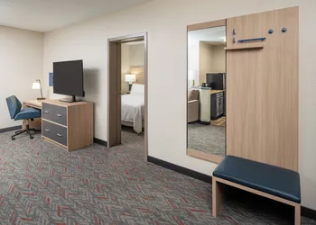 Candlewood Suites Miami Lakes by IHG hotel thumbnail 3