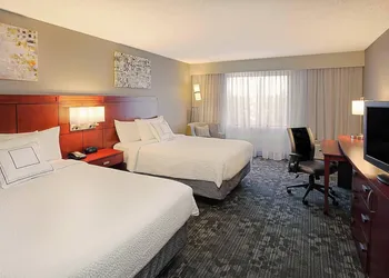 Courtyard by Marriott Mishawaka-University Area hotel thumbnail 5