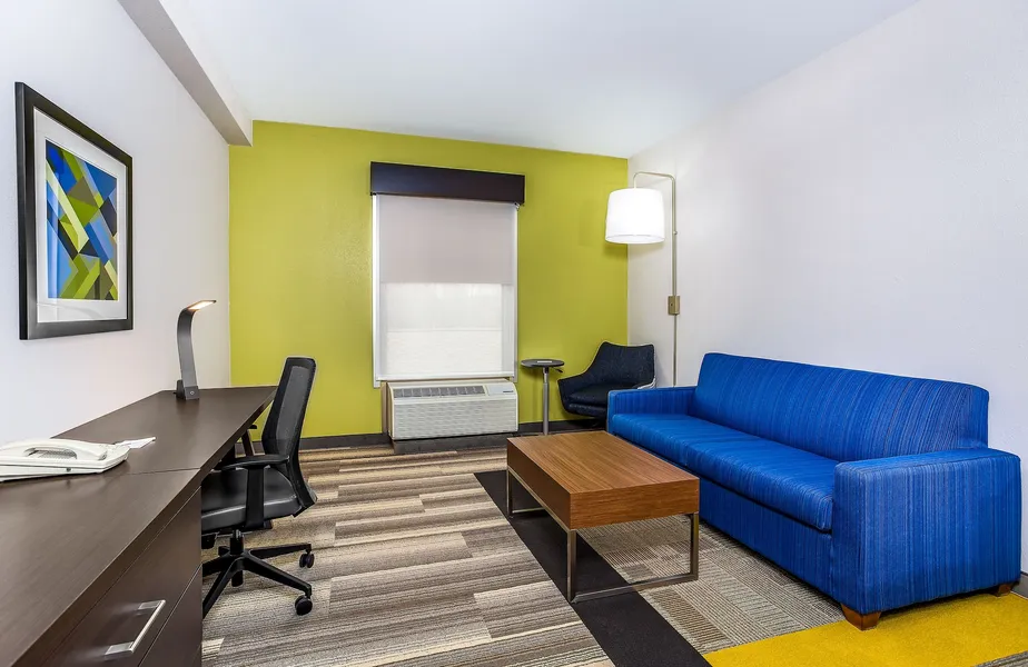 Holiday Inn Express & Suites Morristown by IHG hotel detail image 6