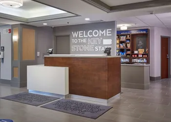 Hampton Inn by Hilton Harrisburg West hotel thumbnail 3