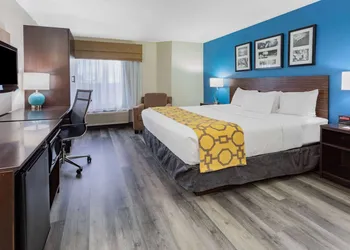 Baymont by Wyndham Milan hotel thumbnail 5
