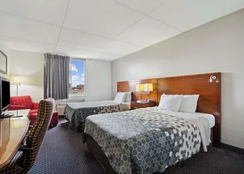 Econo Lodge Inn & Suites Waterloo Downtown hotel thumbnail 6