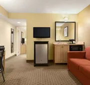 Travelodge Suites by Wyndham Moncton hotel detail image 4