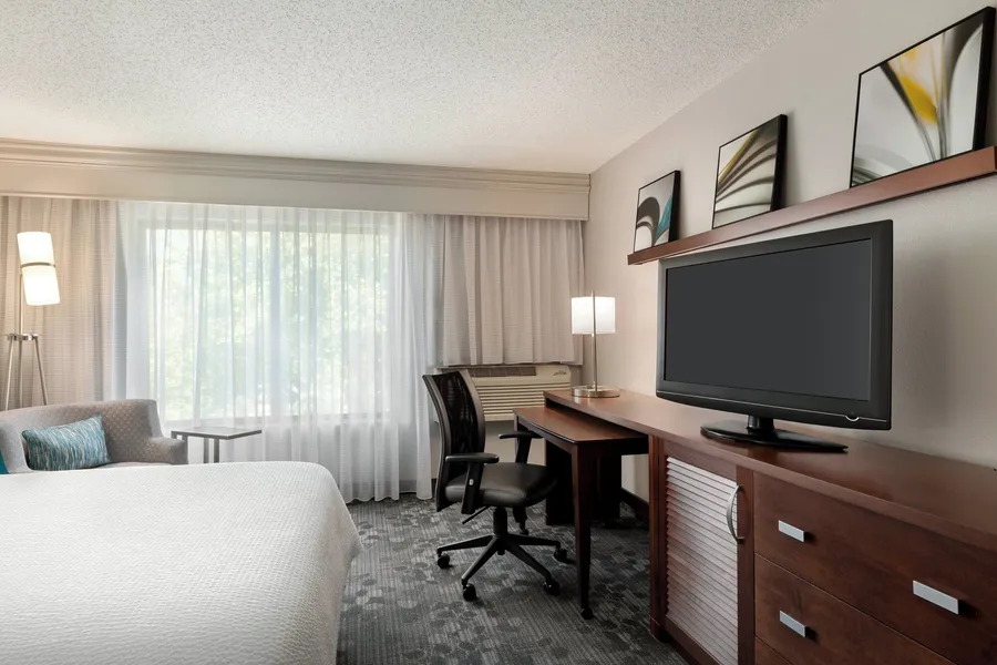 Courtyard by Marriott Lubbock hotel detail image 6