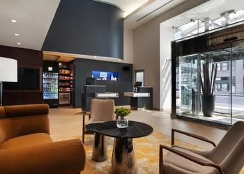 Courtyard by Marriott New York Manhattan/SoHo hotel thumbnail 2