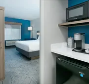 Holiday Inn Express & Suites Dallas Park Central Northeast by IHG hotel detail image 5