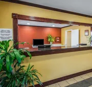 Econo Lodge Defuniak Springs I-10 hotel detail image 4