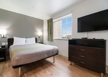Studio 6 Ingleside, TX hotel thumbnail 7