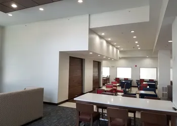 Holiday Inn Express Birch Run - Frankenmuth Area by IHG hotel thumbnail 2