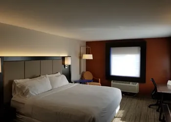 Holiday Inn Express Birch Run - Frankenmuth Area by IHG hotel thumbnail 7