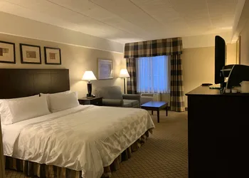Holiday Inn Johnstown Downtown by IHG hotel thumbnail 5