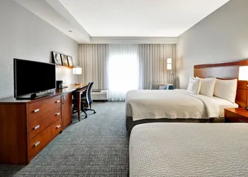 Courtyard by Marriott Dallas Medical/Market Center hotel thumbnail 6