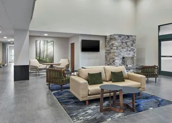 Fairfield by Marriott Inn & Suites LaGrange hotel thumbnail 3