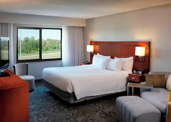 Courtyard by Marriott Jackson hotel thumbnail 3