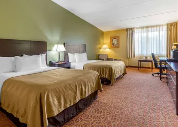 Quality Inn Old Saybrook - Westbrook hotel thumbnail 7