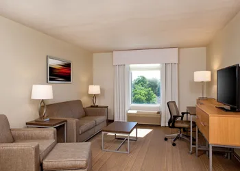 Holiday Inn Little Rock-Presidential-Dwntn by IHG hotel thumbnail 7