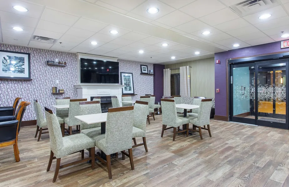 Hampton Inn Cullman hotel detail image 6