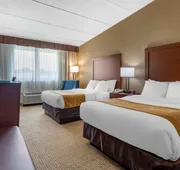 Comfort Inn Lancaster County North hotel detail image 7