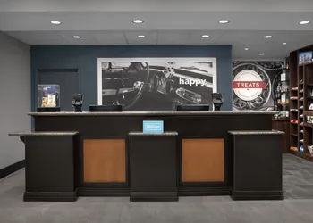 Hampton Inn & Suites Lakeland-South Polk Parkway hotel thumbnail 4
