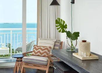 Baker's Cay Resort Key Largo, Curio Collection by Hilton hotel thumbnail 5