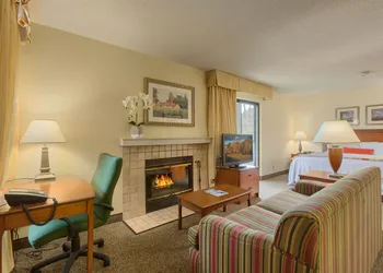 Residences at Daniel Webster hotel thumbnail 5