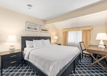 Residences at Daniel Webster hotel thumbnail 7