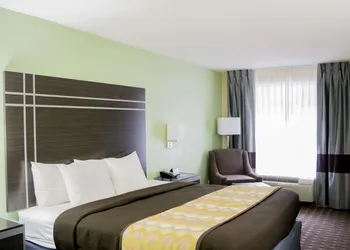 Best Western Coachlight hotel thumbnail 5