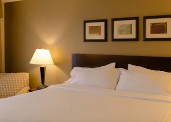 Holiday Inn Express & Suites Superior by IHG hotel thumbnail 2