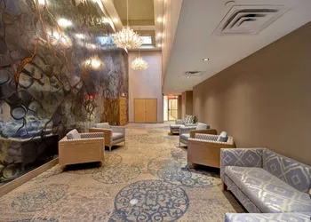 DoubleTree by Hilton Virginia Beach Oceanfront South hotel thumbnail 3