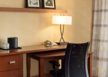 Courtyard by Marriott Costa Mesa South Coast Metro hotel thumbnail 6