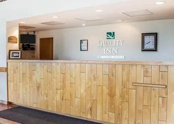 Quality Inn Rhinelander hotel thumbnail 2