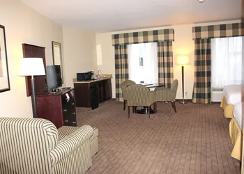 Holiday Inn Express Hotel & Suites Syracuse North - Cicero by IHG hotel thumbnail 6