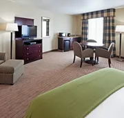 Holiday Inn Express Hotel & Suites Syracuse North - Cicero by IHG hotel detail image 7