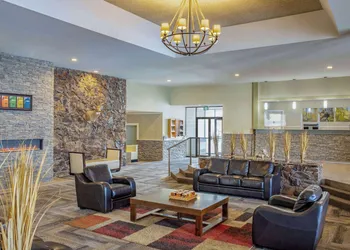 Days Inn & Conference Centre by Wyndham Cranbrook hotel thumbnail 3