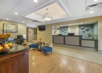 Best Western Plus University Inn hotel thumbnail 3