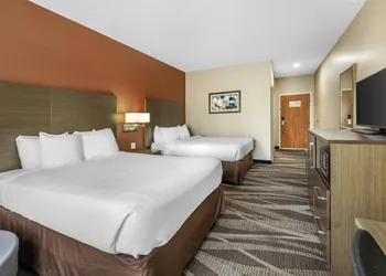 Best Western Plus University Inn hotel thumbnail 5