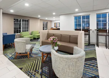 Holiday Inn Express Hotel & Suites Acme-Traverse City by IHG hotel thumbnail 3