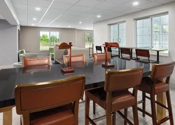 Holiday Inn Express Hotel & Suites Acme-Traverse City by IHG hotel thumbnail 4