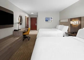 Holiday Inn Express Hotel & Suites Acme-Traverse City by IHG hotel thumbnail 6
