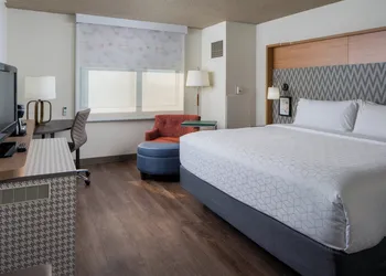 Holiday Inn Tampa Westshore - Airport Area by IHG hotel thumbnail 4