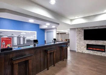 Hampton Inn Sanford hotel thumbnail 2