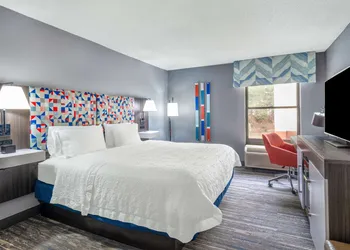 Hampton Inn Sanford hotel thumbnail 7