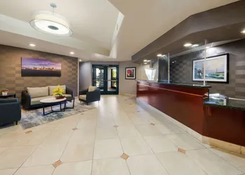 Best Western Lanai Garden Inn & Suites hotel thumbnail 2