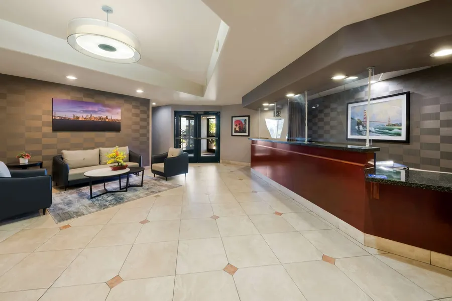 Best Western Lanai Garden Inn & Suites hotel detail image 2