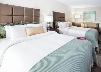 Crowne Plaza Charleston Airport - Conv Ctr by IHG hotel thumbnail 4