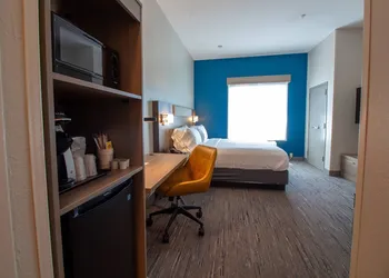 Holiday Inn Express Leland - Wilmington Area by IHG hotel thumbnail 8