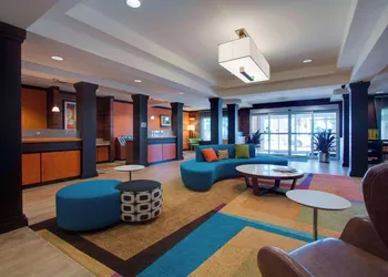 Fairfield Inn & Suites by Marriott Clermont hotel thumbnail 4
