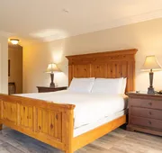 The Inn at Crestwood hotel detail image 3
