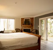The Inn at Crestwood hotel detail image 5